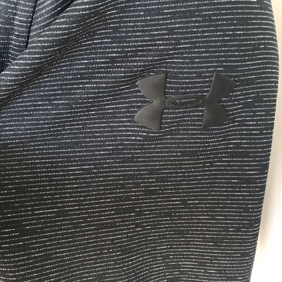 Under Armour cold gear hoodie - Picture 4 of 6